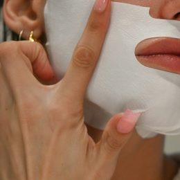 5 Classic Outfits For Women You Need To Wear!